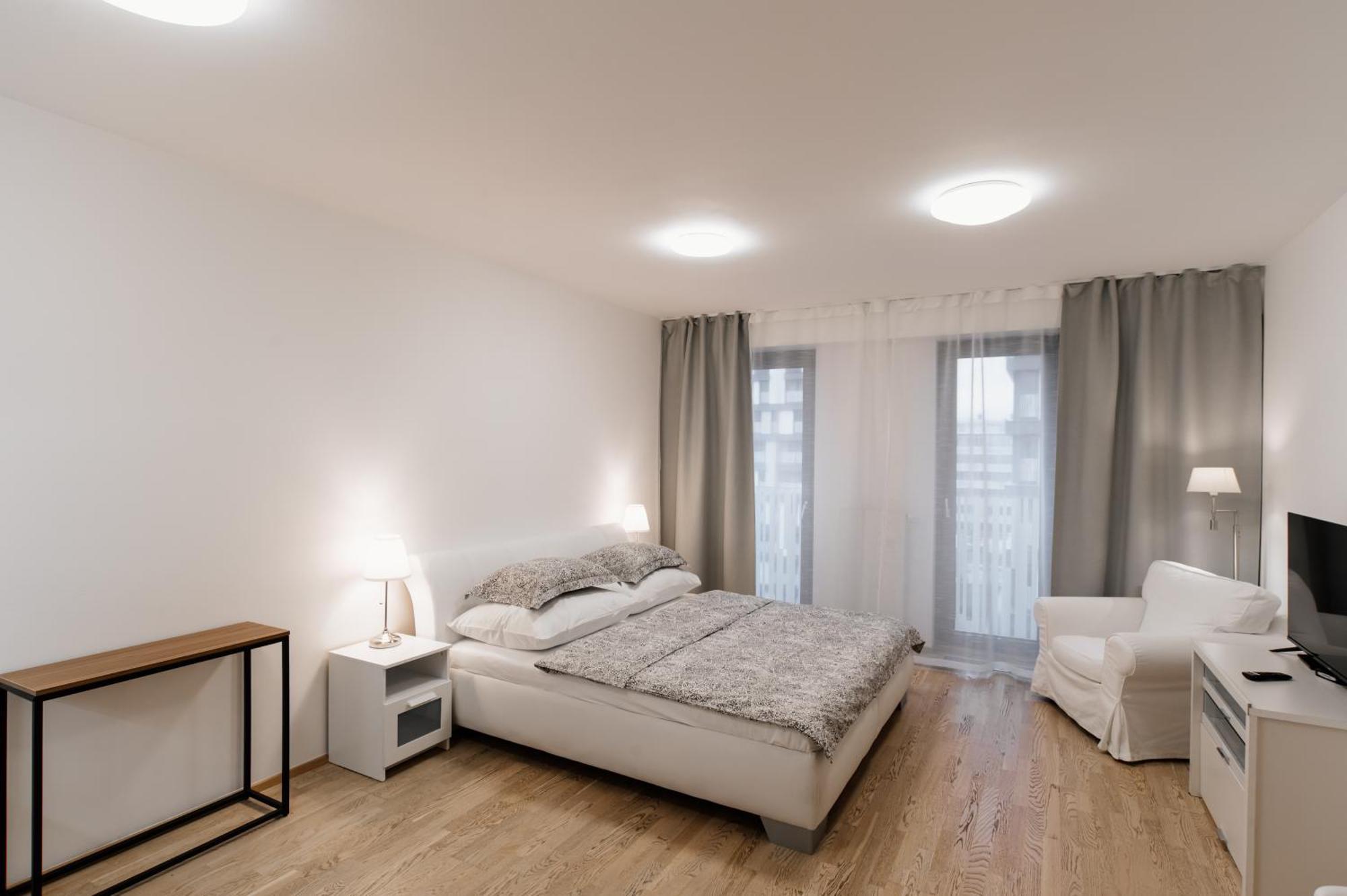 Garden Towers Apartment Praha Bagian luar foto