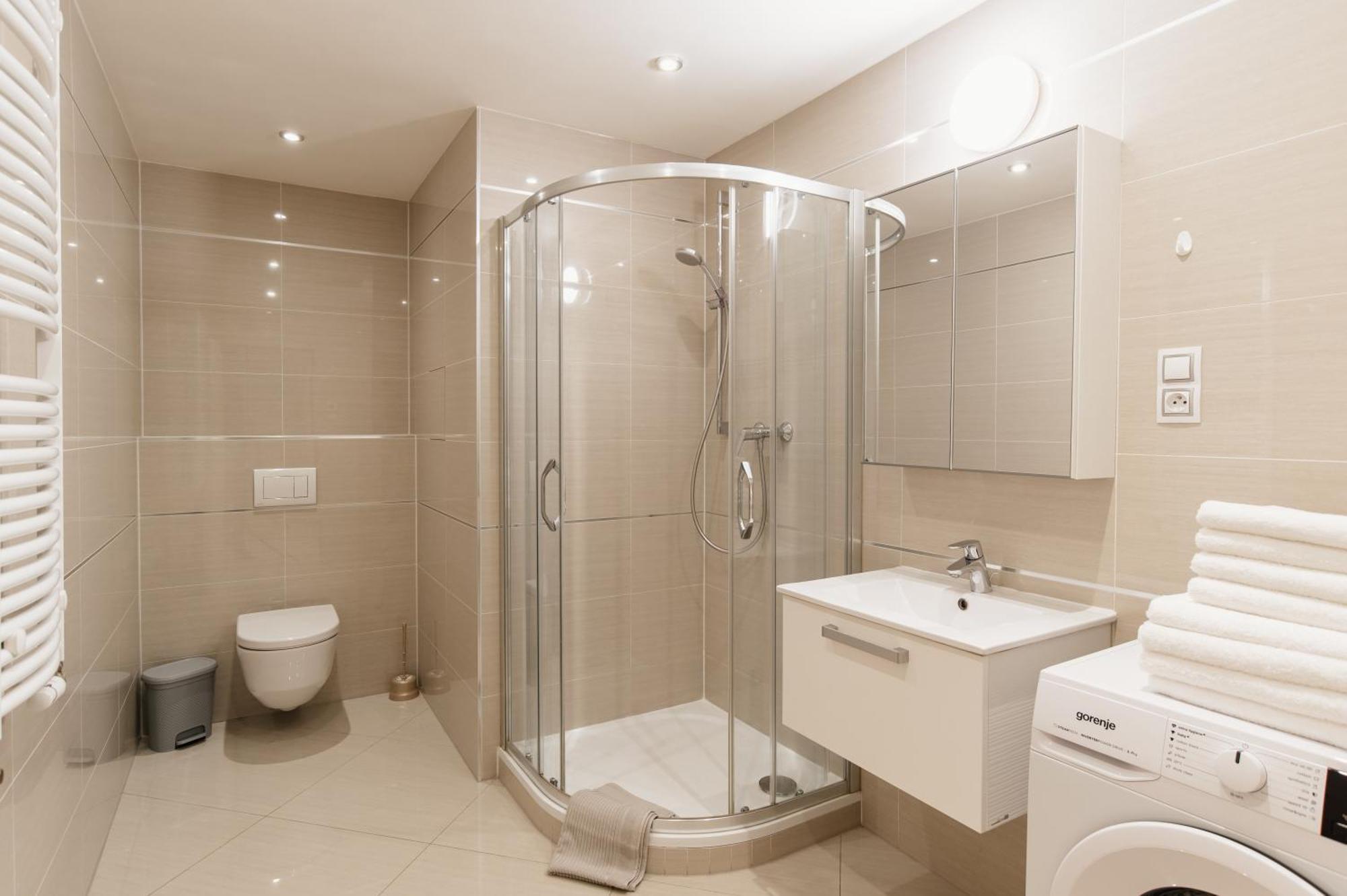 Garden Towers Apartment Praha Bagian luar foto